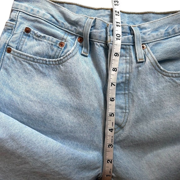 Levi's Women's 501 Light Wash Skinny Jeans - Picture 15 of 15